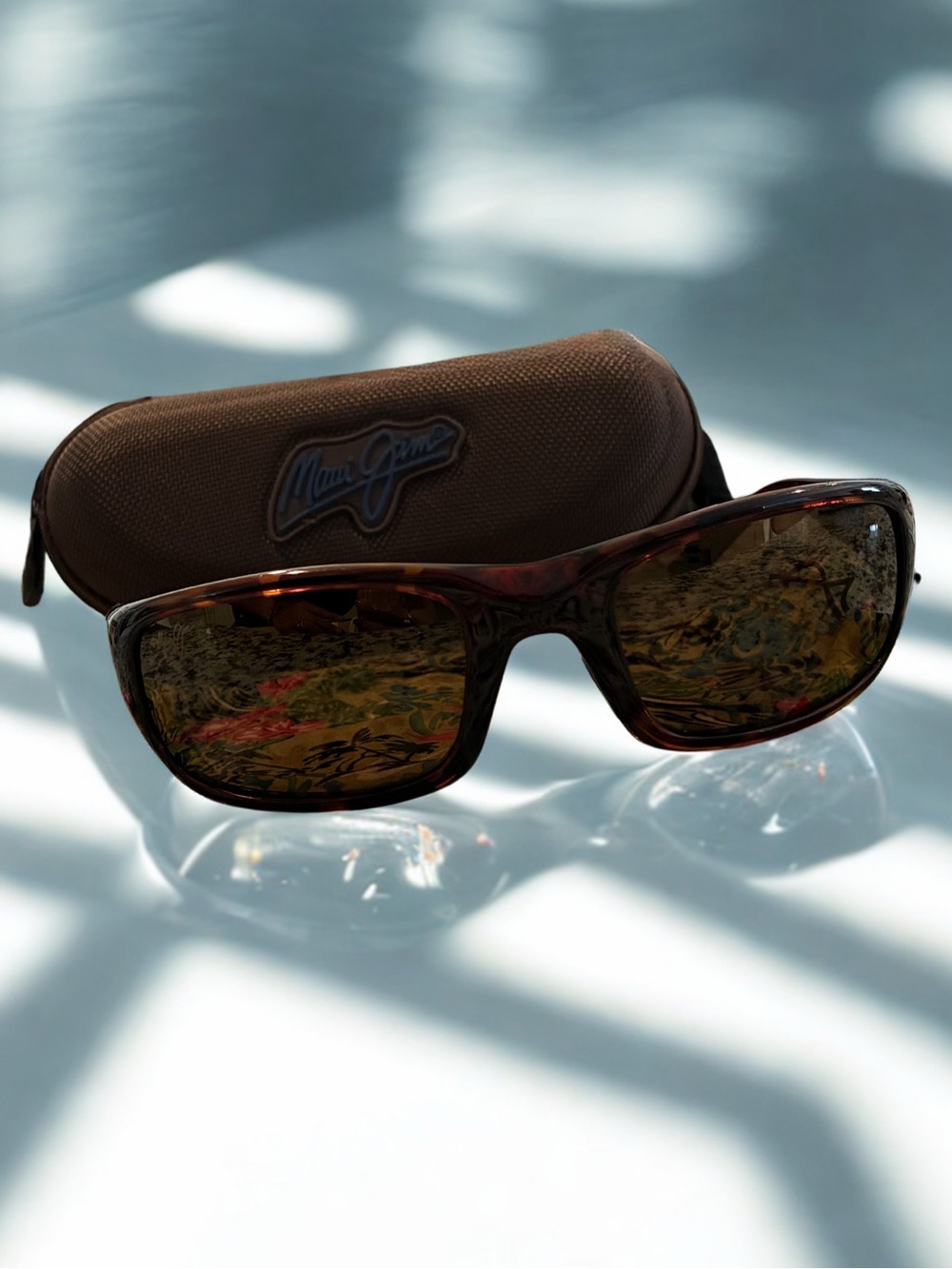 Maui Jim Tortoiseshell Frame STINGRAY Sunglasses with Brown Polarized Lenses